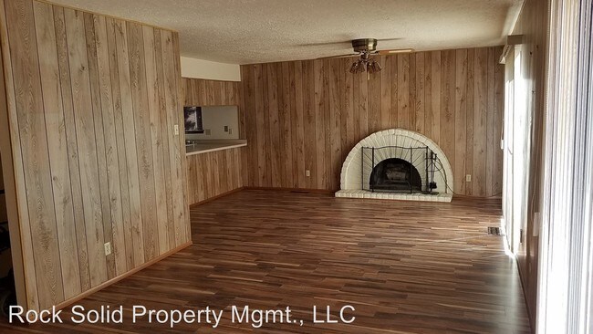 Building Photo - 5312 Calle Serena NW