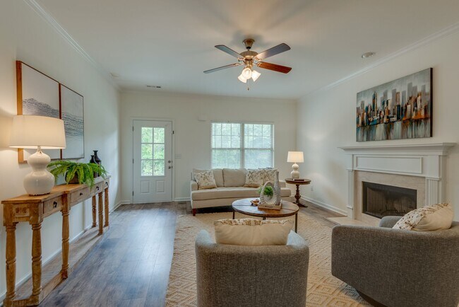 Foto del edificio - 7184 Wiley Cir
