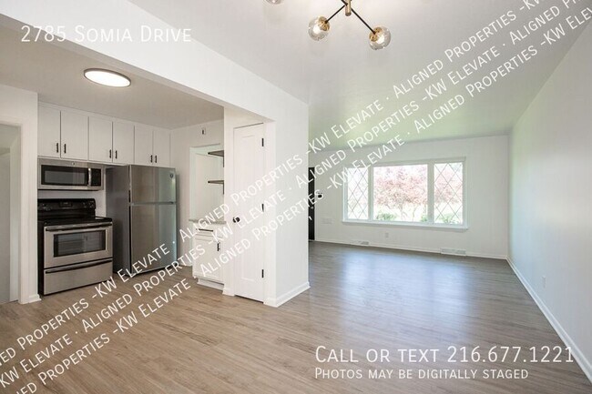Building Photo - 2785 Somia Dr