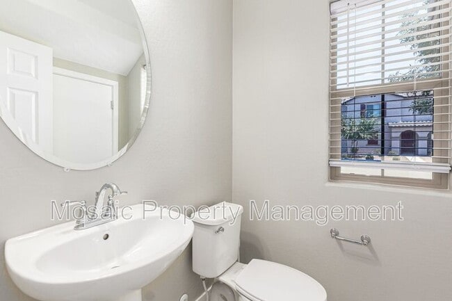 Building Photo - 4046 S 58th Ln