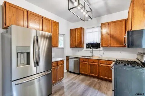 Foto del edificio - 529 Rudd Ave