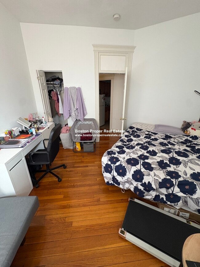 Foto del edificio - 52 Charlesgate E