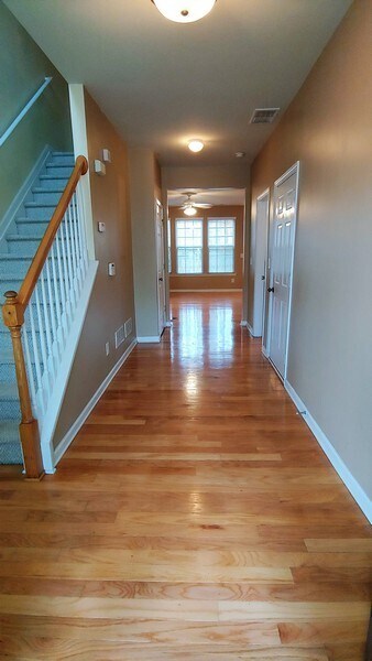 Foto del edificio - 2690 Pierce Brennen Ct NE