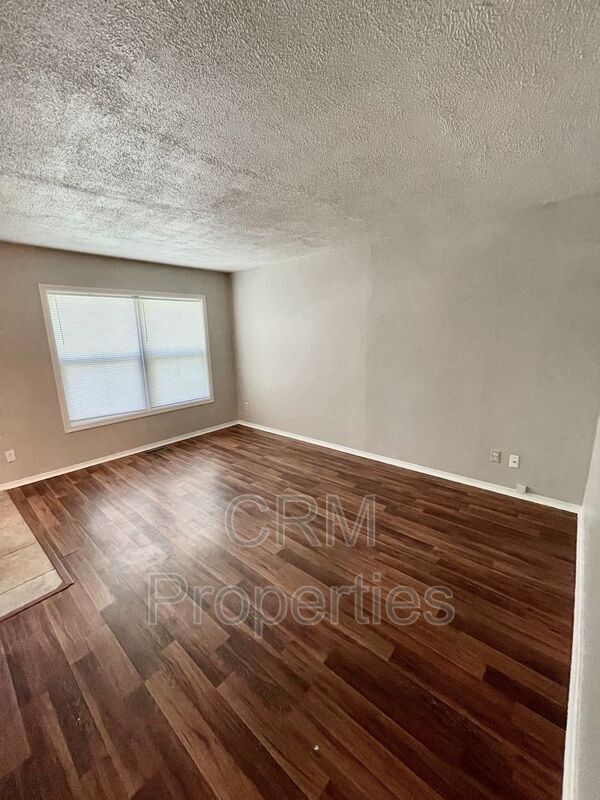 Building Photo - 5605 Wigwam Ct