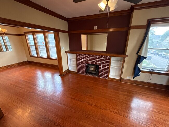 Foto del edificio - 3029 N Christiana Ave