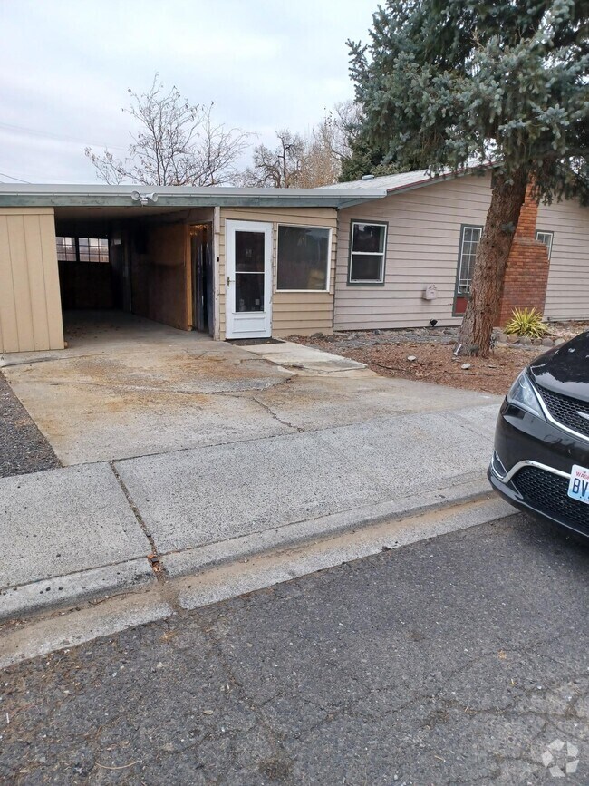 Apartments under 1,500 in Soap Lake, WA 1 Rentals