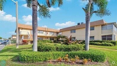 Building Photo - 213 Saxony Ln