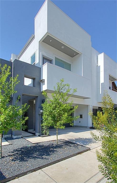 Foto del edificio - Stunning 3 Bedroom Townhome!