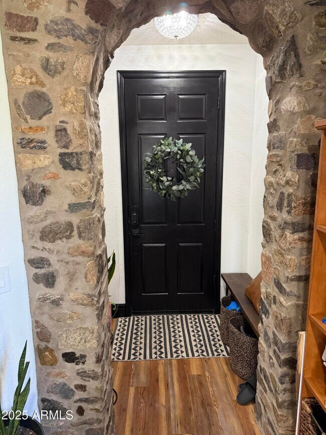 Foto del edificio - 39519 N White Tail Ln