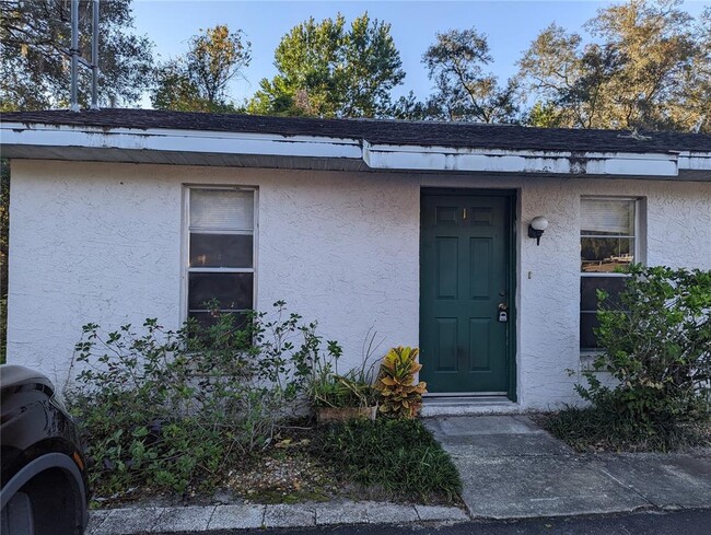 Building Photo - 37232 Clinton Ave