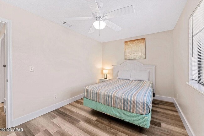 Foto del edificio - 120 Bonnie Ln