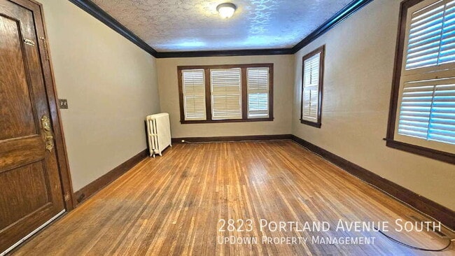 Building Photo - 2823 Portland Ave