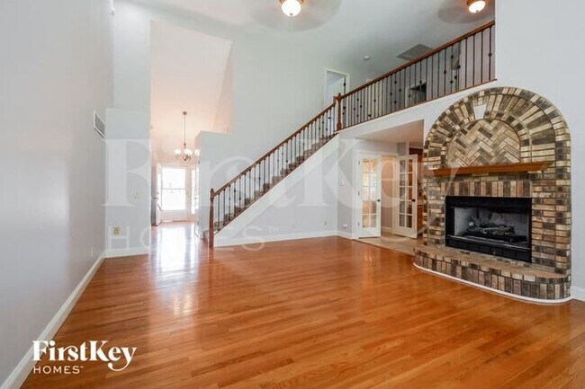 Foto del edificio - 598 Woodchuck Ln