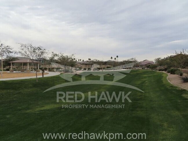 Foto del edificio - Charming Two Bedroom, Two Bathroom Mesa Re...