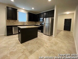 Building Photo - 310 Pollock Pl