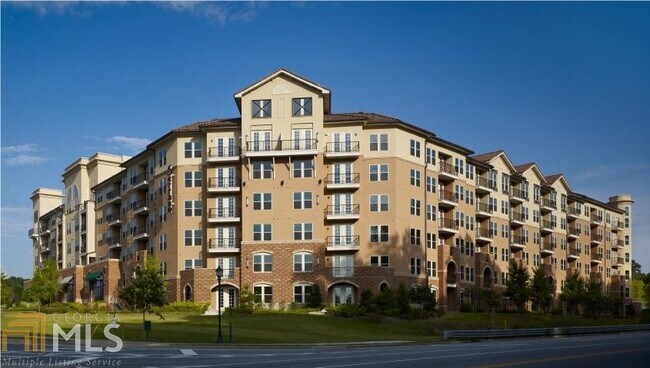 Foto del edificio - 901 Abernathy Rd NE
