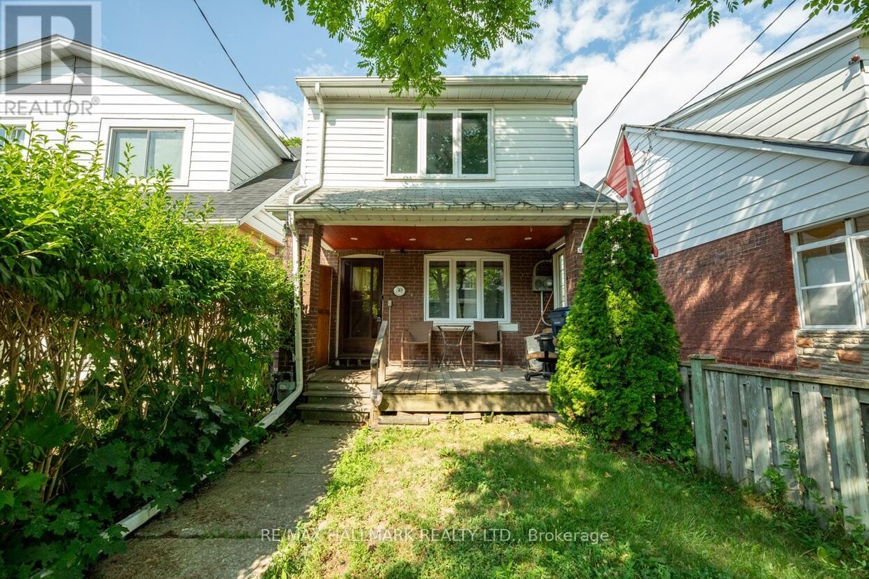 Primary Photo - 30 Lawlor Ave