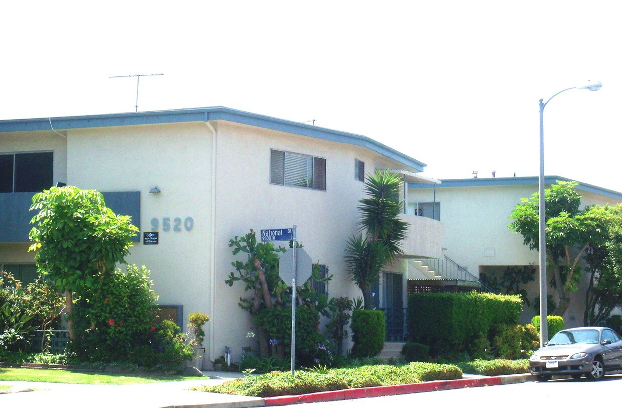 9520 National Blvd, Los Angeles, CA 90034 Apartments in Los Angeles