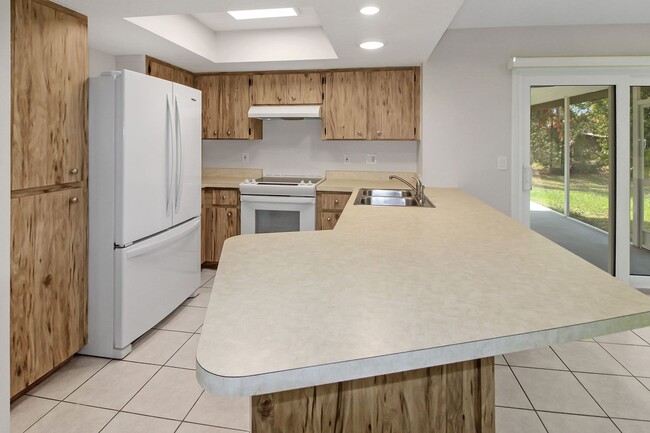 Building Photo - Hourglass Lakes Annual Home for Rent