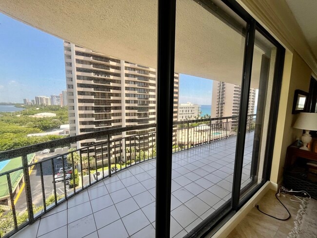 Building Photo - 4100 N Ocean Dr