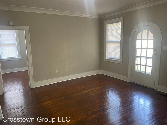 Building Photo - 2 br, 1 bath House - 200 N. Hollywood St