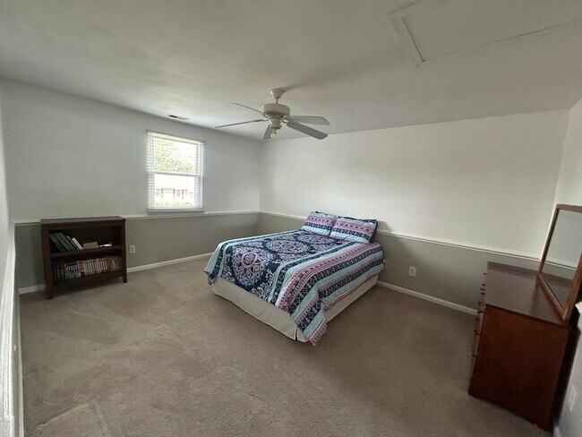Building Photo - 2312 Wheatstone Ct