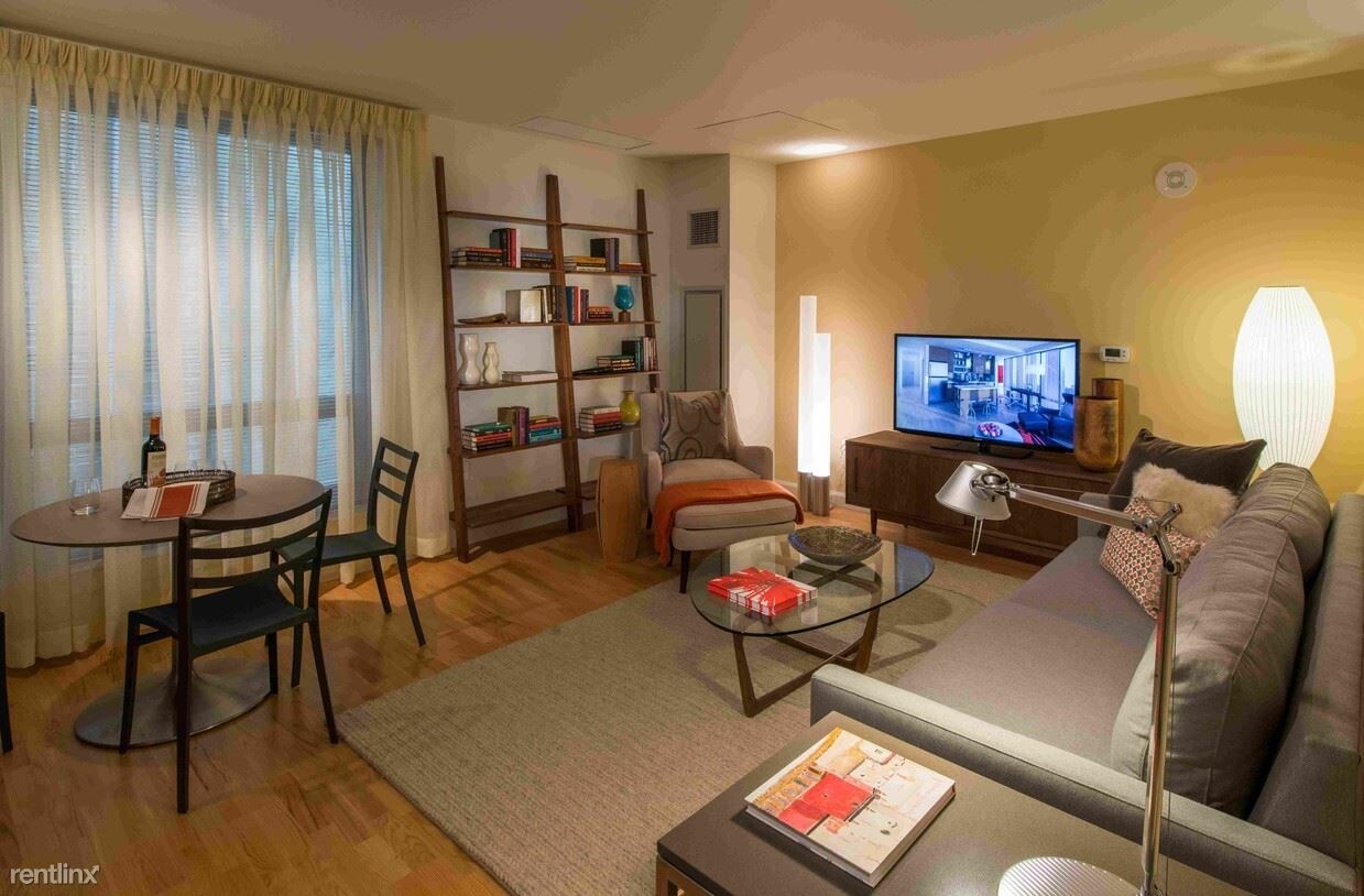 Foto del edificio - 1 br, 1 bath  - 25 Edinboro St  One Bath