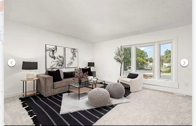 Foto del edificio - 1474 S Helena Cir