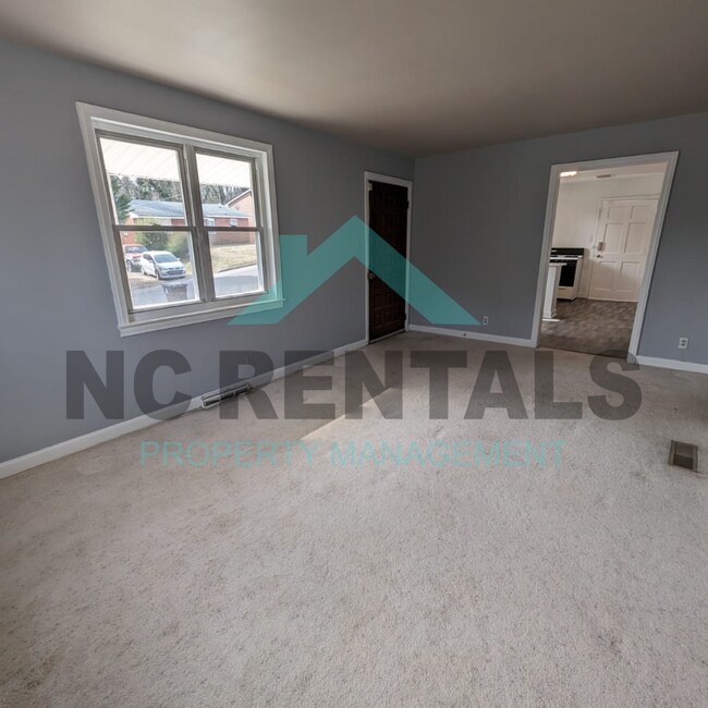 Foto del edificio - 1663 E 23rd St