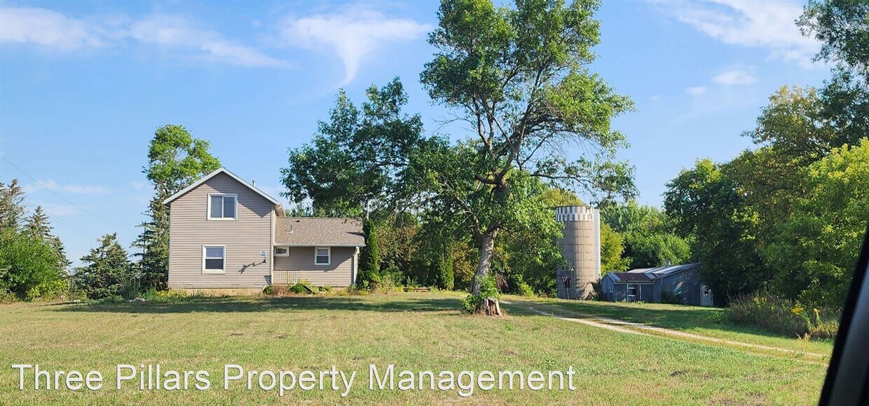 Primary Photo - 2 br, 1 bath House - 82032 140th st