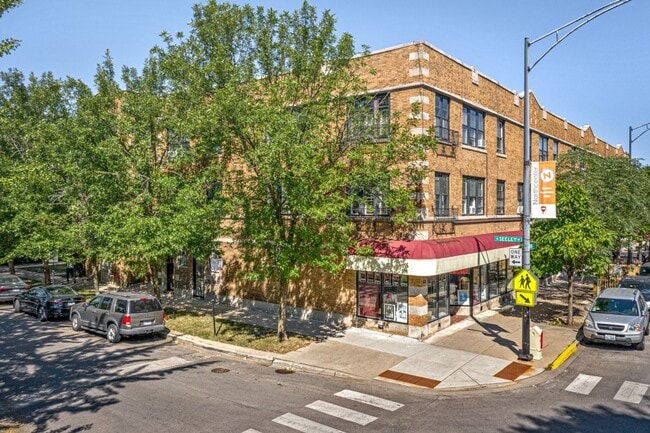 Building Photo - 4409 N Seeley Ave