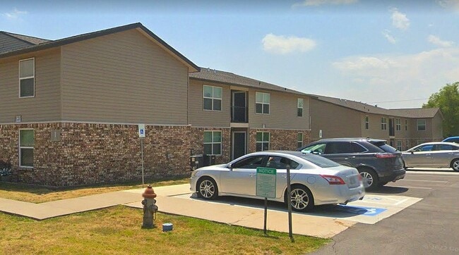 Foto del edificio - 1501 Newland Dr