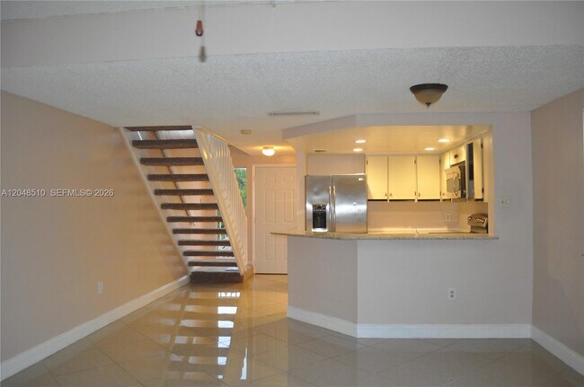 Building Photo - 5200 NW 31st Ave