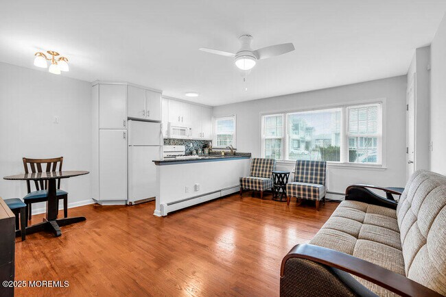 Foto del edificio - 1304 Ocean Ave N