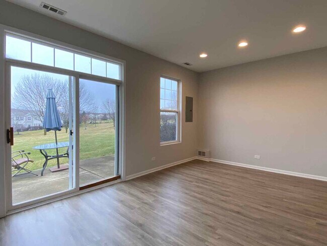 Foto del edificio - 2225 Flagstone Ln