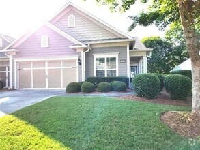 Building Photo - 6111 Longleaf Dr
