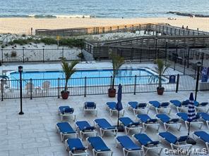 Foto del edificio - 750 Shore Rd