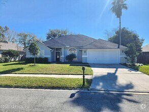 Building Photo - 2071 Thornhill Drive