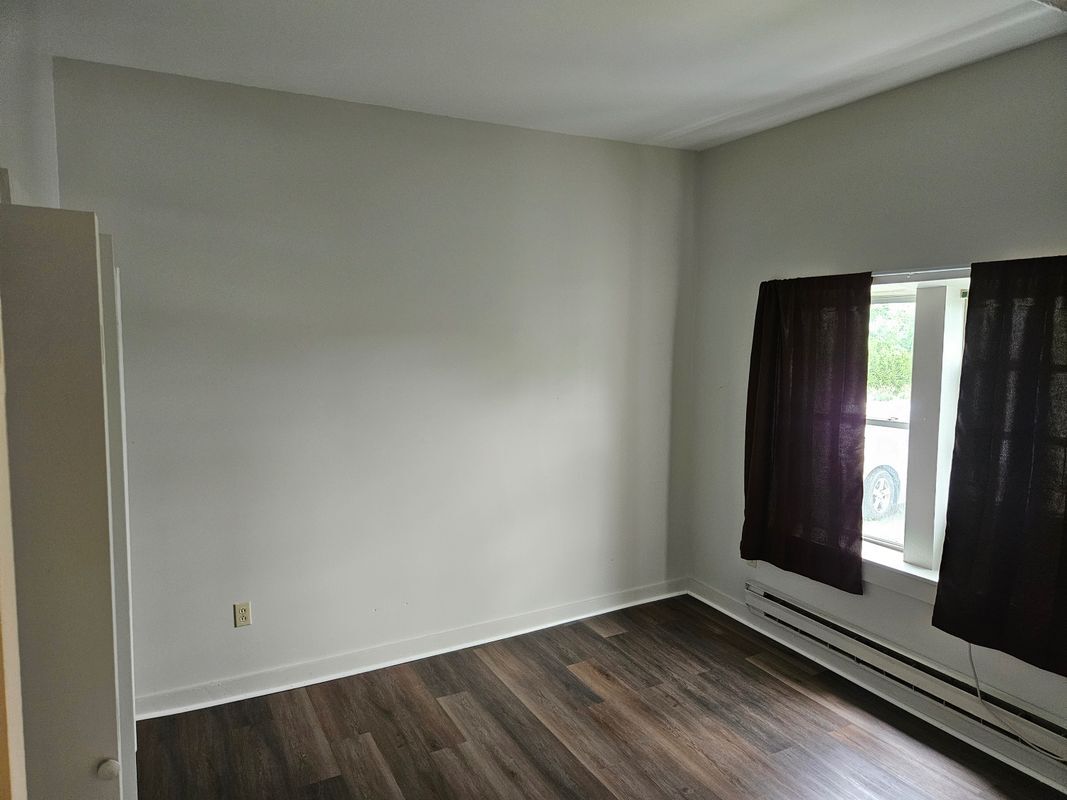 Building Photo - 70 Millard St