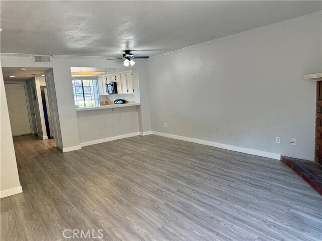 Foto del edificio - 1004 S Mountain Ave