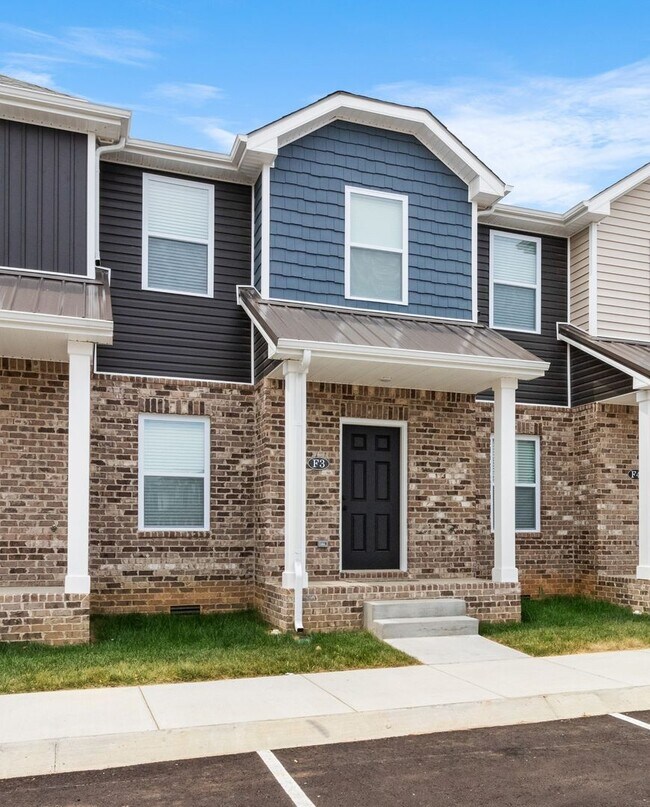 Building Photo - 1115 Hillwood Dr