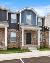 Building Photo - 1115 Hillwood Dr