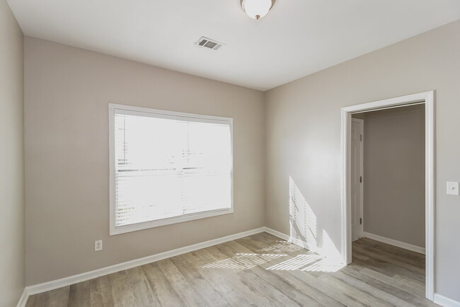 Foto del edificio - 312 Oakhaven Way