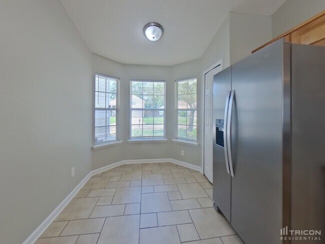 Building Photo - 1226 Summer Springs Drive