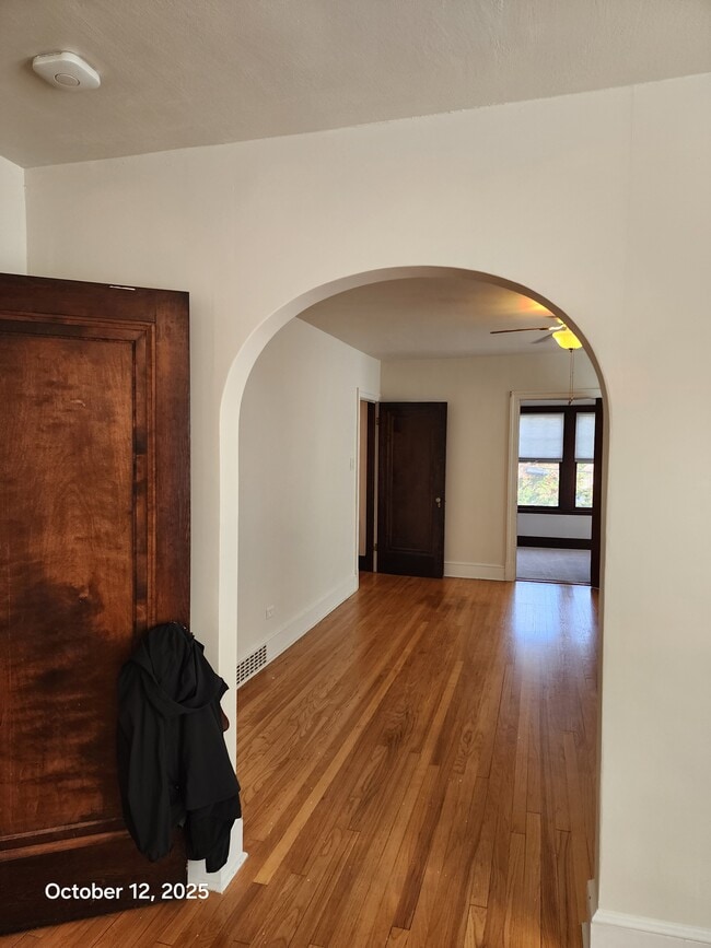 Foto del edificio - 519 Durston Ave