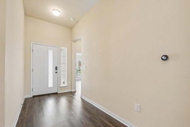 Building Photo - 9813 Eloquence Dr