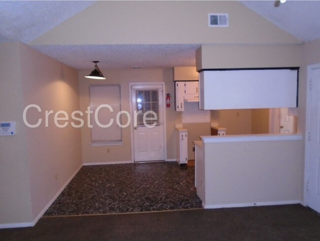 Building Photo - 4583 Summer Creek Cv