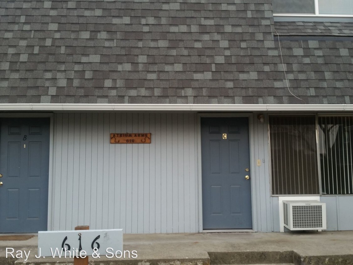 Primary Photo - 612 Bryden Dr