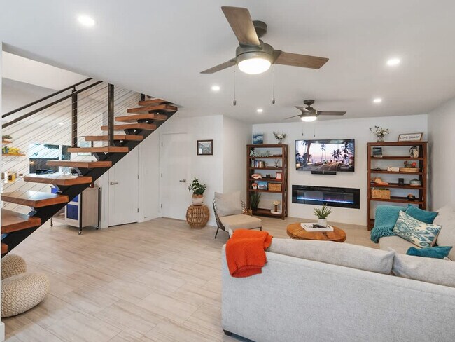 Foto del edificio - 750 S Sierra Ave