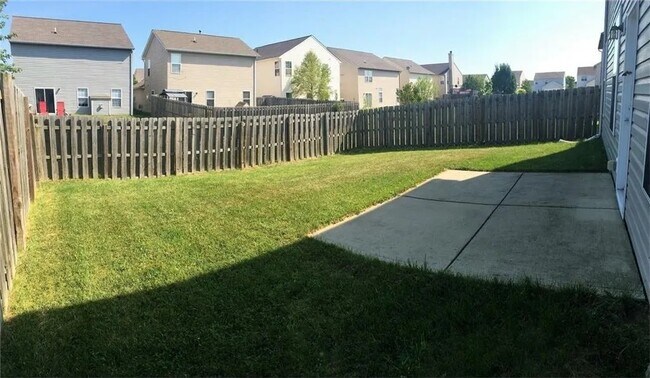 Foto del edificio - 2322 Middle View Dr